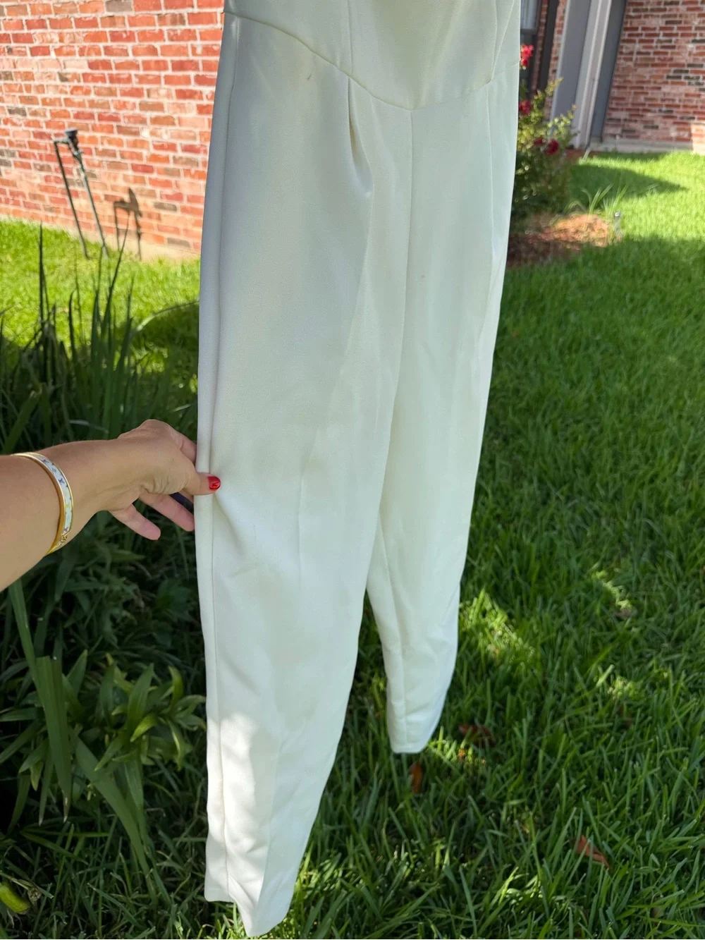 Express Ivory Strapless Jumpsuit Size 4 Bridal Shower Wedding Rehearsal Dinner